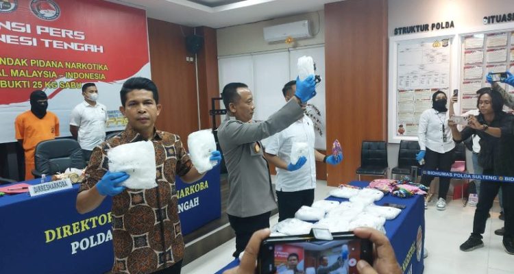 https://sultengmedia.my.id/2024/04/05/sabu-25-kg-asal-malaysia-tujuan-sidrap-digagalkan-ditresnarkoba-polda-sulteng/