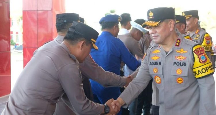Kapolda Gelar Halal Bihalal di Momen Idul Fitri bersama Personel Polda Sulteng