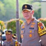 Kapolda saat memimpin Apel Gabungan seluruh satker Polda Sulteng dan personel Satgas Operasi Ketupat Tinombala-2024
