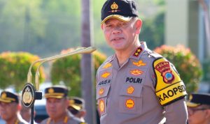 Kapolda saat memimpin Apel Gabungan seluruh satker Polda Sulteng dan personel Satgas Operasi Ketupat Tinombala-2024