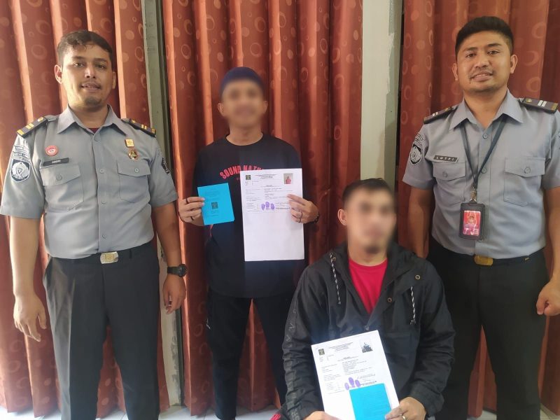 Dua Narapidana Lapas Ampana Terima Pembebasan Bersyarat dan Cuti Bersyarat
