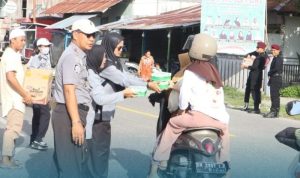 Peringatan Hari Bakti Pemasyarakatan ke-60, Lapas Ampana Berbagi Takjil