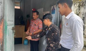 Lapas Ampana Lakukan Pemeliharaan Rutin Gembok dan Borgol Keamanan.