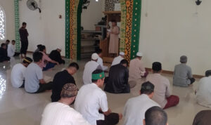 Sholat Jumat Berjamaah di Lapas Ampana Tingkatkan Pembinaan Rohani Bagi WBP